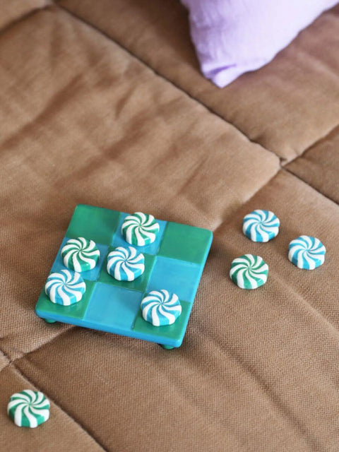 jeu de morpion - Tic-tac-toe candy blue